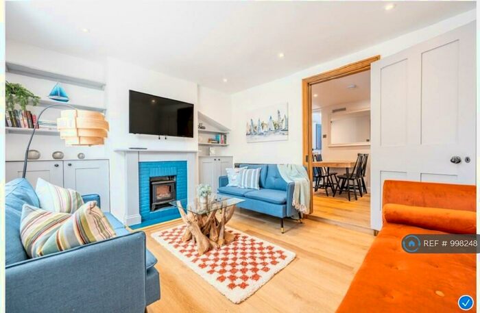 3 Bedroom Terraced House To Rent In Stanford Road, Lymington, SO41