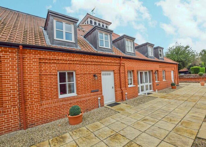 2 Bedroom House To Rent In The Street, Great Saling, Braintree, Essex, CM7