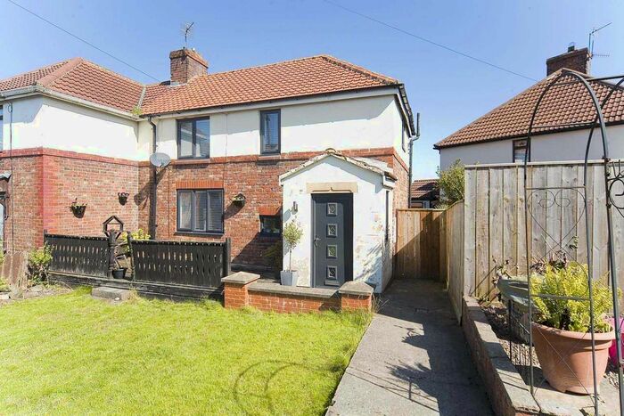 3 Bedroom Semi-Detached House For Sale In Beech Grove, Trimdon Station, TS29