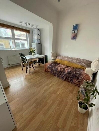 2 Bedroom Flat To Rent In Rectory Road, Stoke Newington, N16