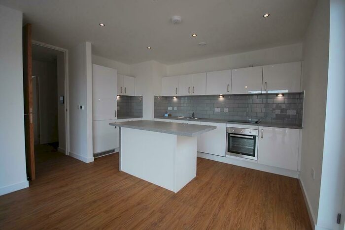 2 Bedroom Apartment To Rent In City Road, Hulme, Manchester, M15
