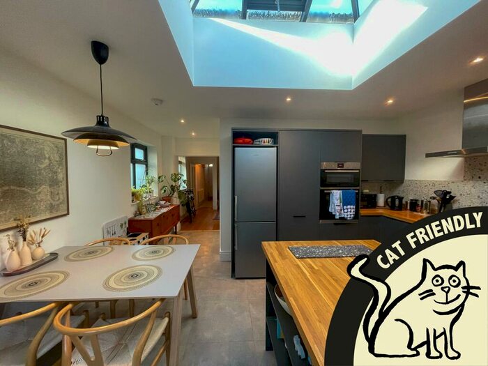 2 Bedroom End Of Terrace House To Rent In Northcote Road, St George, Bristol, BS5