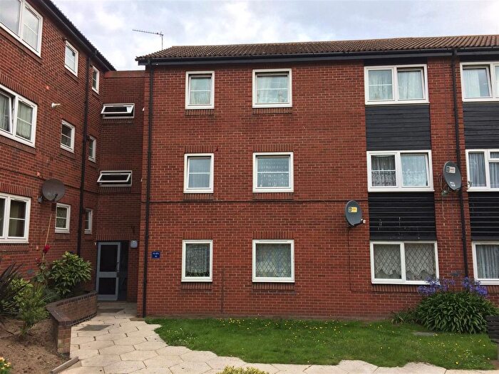 2 Bedroom Flat To Rent In Falcon Court, Great Yarmouth, NR30