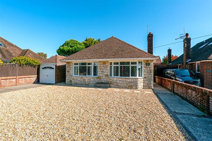2 Bedroom Bungalow For Sale In Rectory Road, Worthing, West Sussex, BN14