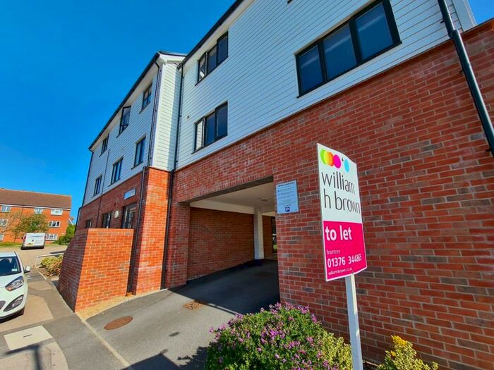 2 Bedroom Flat To Rent In Mountbatten Road, Braintree, CM7