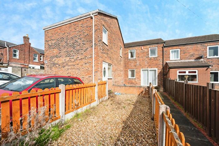 2 Bedroom End Of Terrace House For Sale In Goodwin Close, Carlisle, CA2