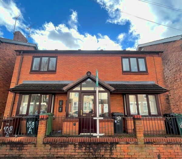 1 Bedroom Studio To Rent In Spacious Studio/ One Bed Flat, Wolverhampton, WV6