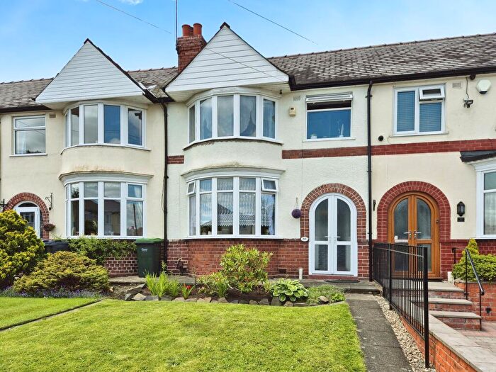 3 Bedroom Terraced House For Sale In Highbury Avenue, Rowley Regis, B65