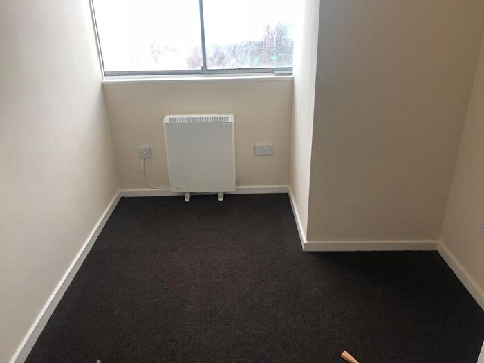 2 Bedroom Flat To Rent In Arlington House, Margate, CT9