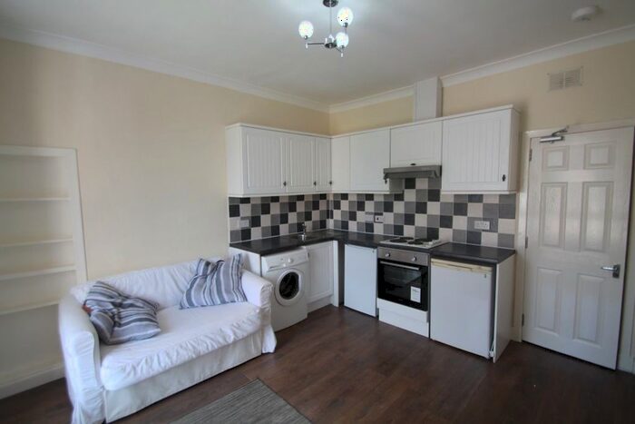 1 Bedroom Flat To Rent In Blackness Road, Dundee, DD1