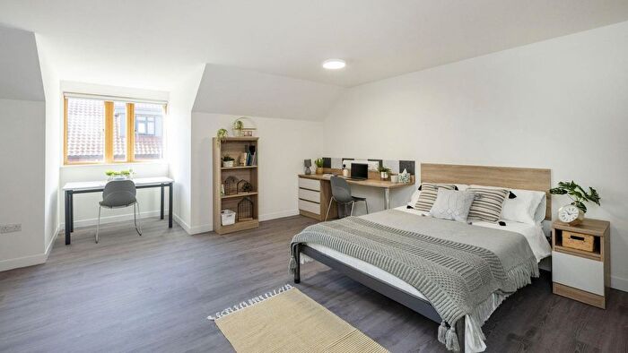 1 Bedroom Flat To Rent In Percys Lane, York, YO1