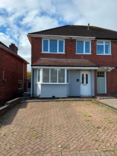 3 Bedroom Semi Detached House To Rent In Somercotes Road, Great Barr, B42