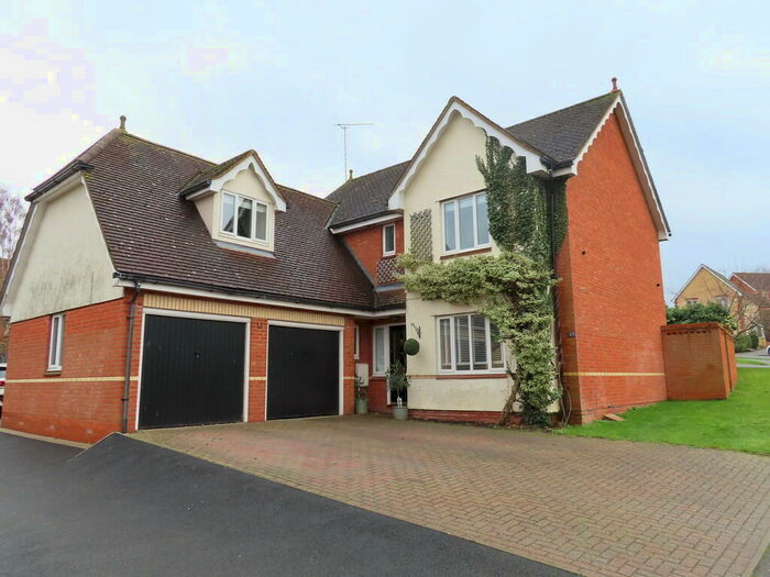 5 Bedroom Detached House To Rent In Hazel Rise, Claydon, IP6