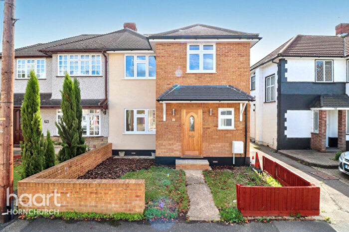 4 Bedroom Semi-Detached House For Sale In Warren Drive, Hornchurch, RM12