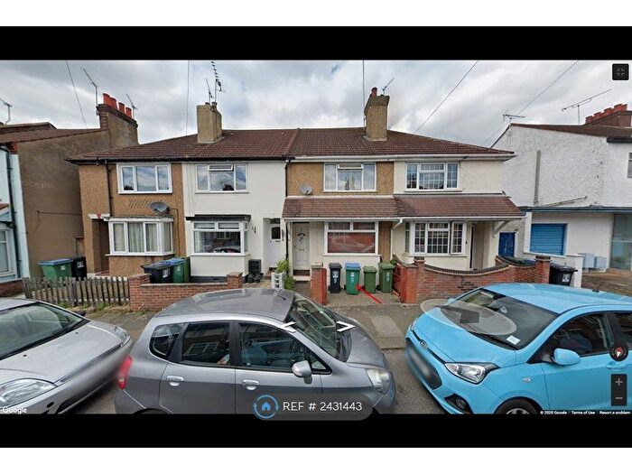 3 Bedroom Terraced House To Rent In Osborne Road, Watford, WD24