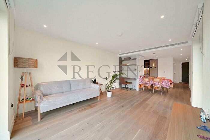 2 Bedroom Flat To Rent In Westmont Apartments, Fountain Park Way, W12