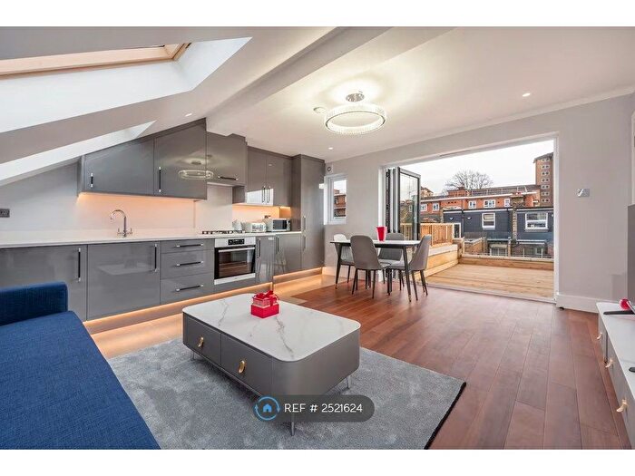 3 Bedroom Maisonette To Rent In Goldsboro Road, London, SW8