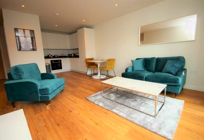 1 Bedroom Apartment To Rent In Mount Yard, Old Mount Street Angel Meadow, M4