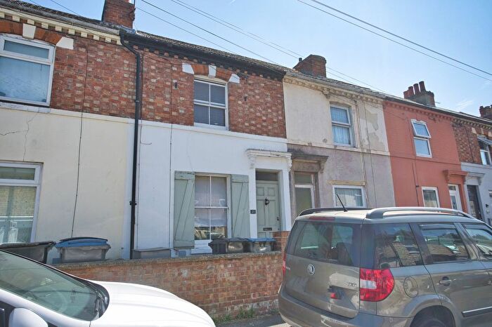 3 Bedroom Terraced House For Sale In Clarendon Place, Dover, Kent, CT17