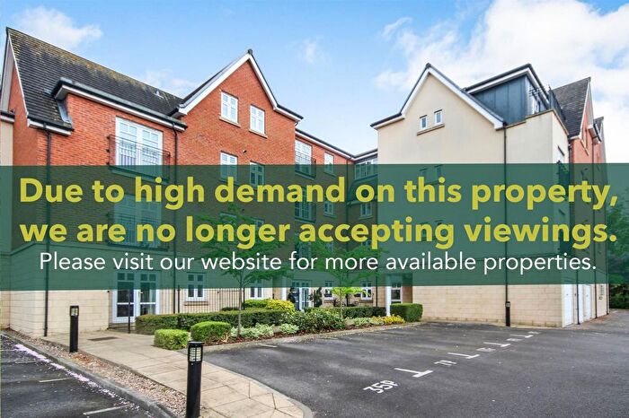 2 Bedroom Flat To Rent In Woodthorpe Drive, Woodthorpe, Nottingham, NG5