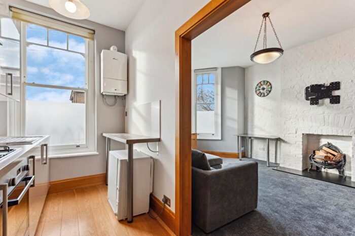 1 Bedroom Flat To Rent In Leigh Road, Islington, N5
