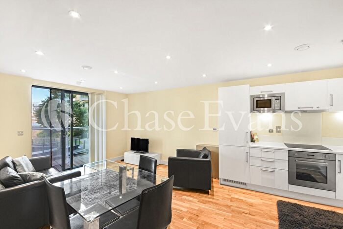 1 Bedroom Flat To Rent In Tanner Street, Tower Bridge, London, SE1