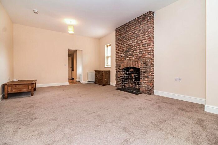 2 Bedroom Apartment To Rent In Seymour Grove, Manchester, M16