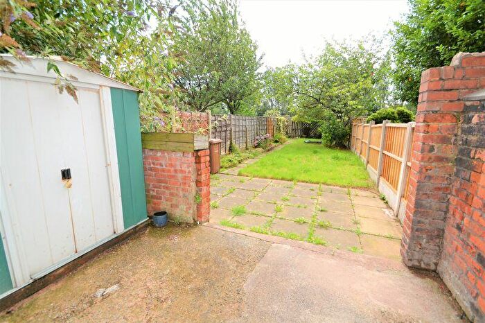 2 Bedroom Terraced House To Rent In Southbourne Street, Salford, M6