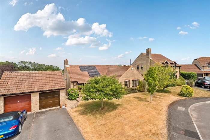 3 Bedroom Detached Bungalow For Sale In Brierley Hay, Yetminster, Sherborne, DT9