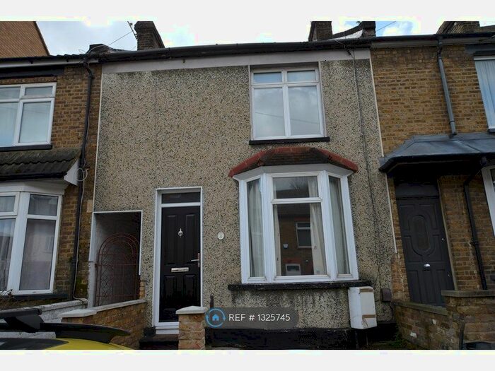 3 Bedroom Terraced House To Rent In Prince Street, Watford, WD17