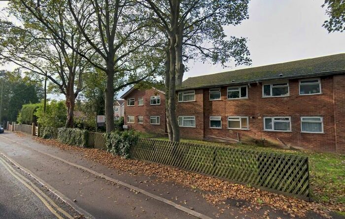 2 Bedroom Flat To Rent In The Slade, Headington, Oxford OX3