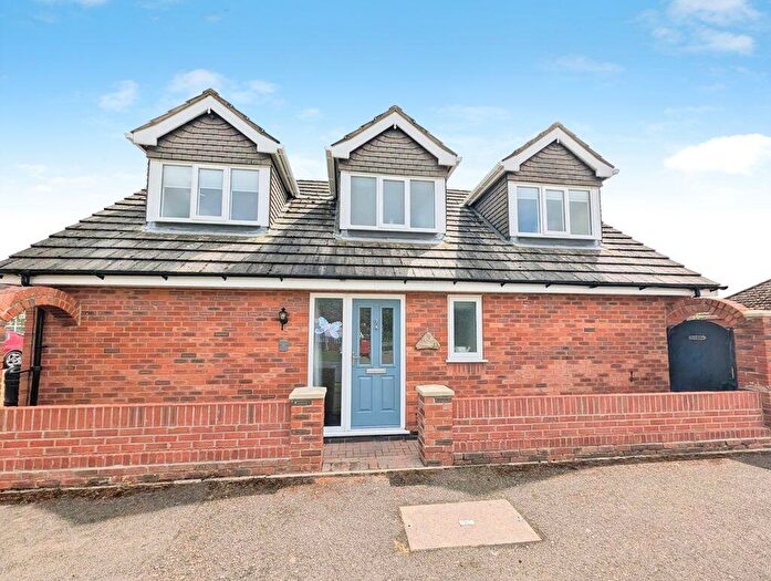 3 Bedroom Detached House For Sale In Priors Close, New Waltham, DN36
