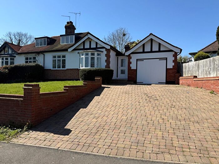 3 Bedroom Semi Detached Bungalow For Sale In Eastcote Lane, Northolt Village, UB5