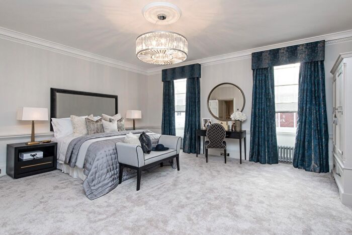 4 Bedroom Property To Rent In Paradise Road, Richmond, TW9