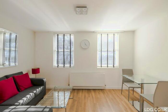 1 Bedroom Flat To Rent In Carburton Street, Fitzrovia, W1W