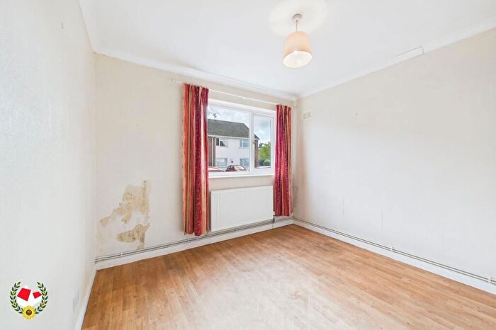2 Bedroom Maisonette For Sale In Astor Close, Brockworth, Gloucester, GL3