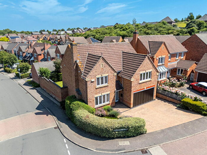 4 Bedroom Detached House For Sale In Roundhill Close, Market Harborough, LE16
