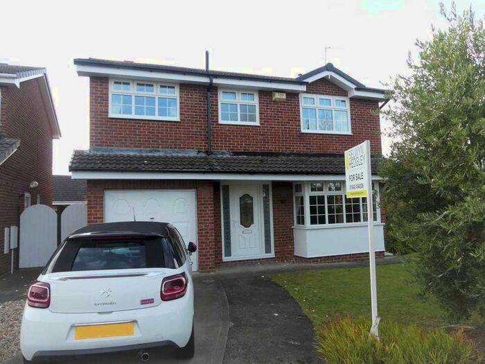 Houses for sale & to rent in TS10 2QQ, Filey Close, West Dyke Redcar