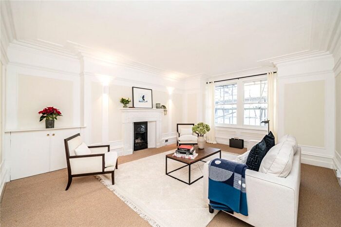 3 Bedroom Flat To Rent In Park Mansions, Knightsbridge, SW1X