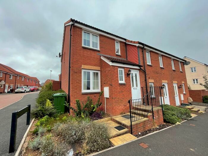 2 Bedroom Terraced House To Rent In Brooks Warren, Cranbrook, EX5