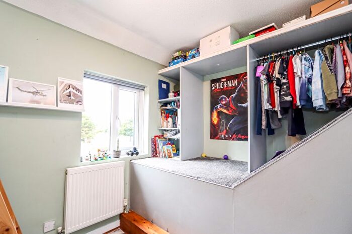 3 Bedroom Terraced House For Sale In Elgar Close, Clevedon, BS21