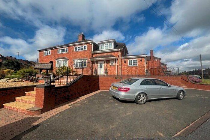 3 Bedroom Property To Rent In Schoolfields Road, Lichfield, WS14
