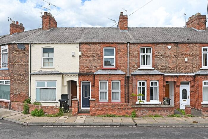 2 Bedroom Terraced House To Rent In Shipton Street, York, York, YO30