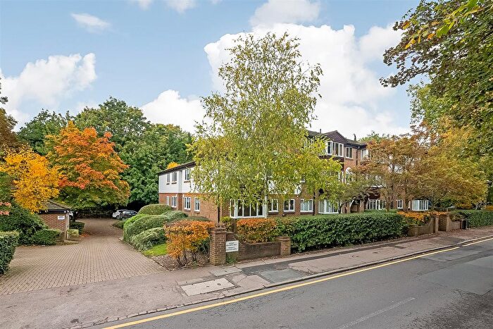 1 Bedroom Flat To Rent In Silvermere Court, Foxley Hill Road, CR8