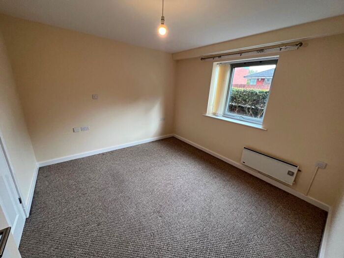 2 Bedroom Apartment To Rent In Freminton Court, Coventry, CV1