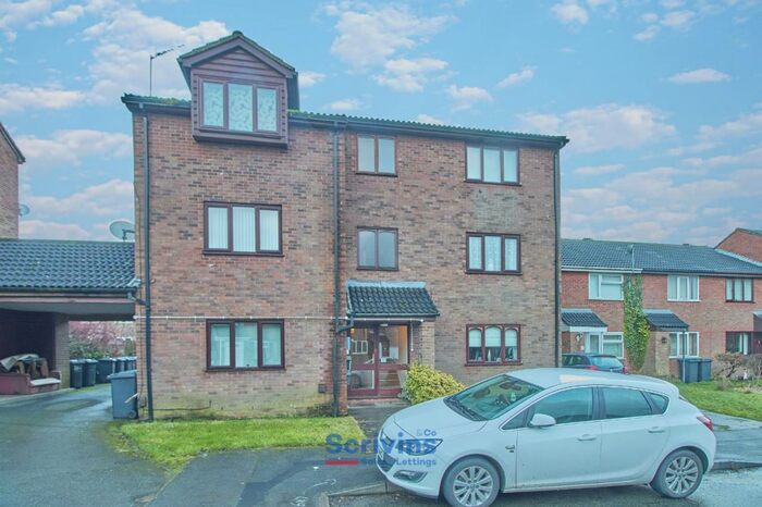 1 Bedroom Flat To Rent In Willow Close, Burbage, Hinckley, LE10