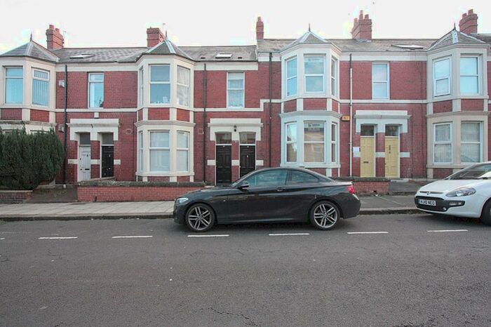 6 Bedroom Apartment To Rent In Shortridge Terrace, West Jesmond, Newcastle Upon Tyne, NE2