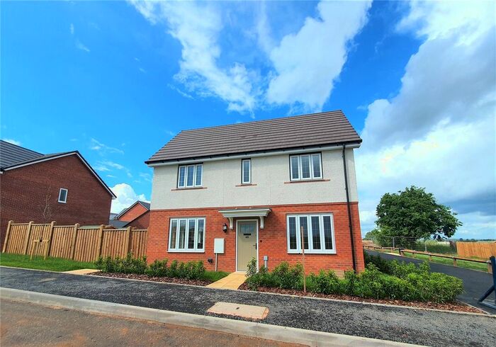 3 Bedroom Semi-Detached House To Rent In Ashford Road, Worcester, Worcestershire, WR2