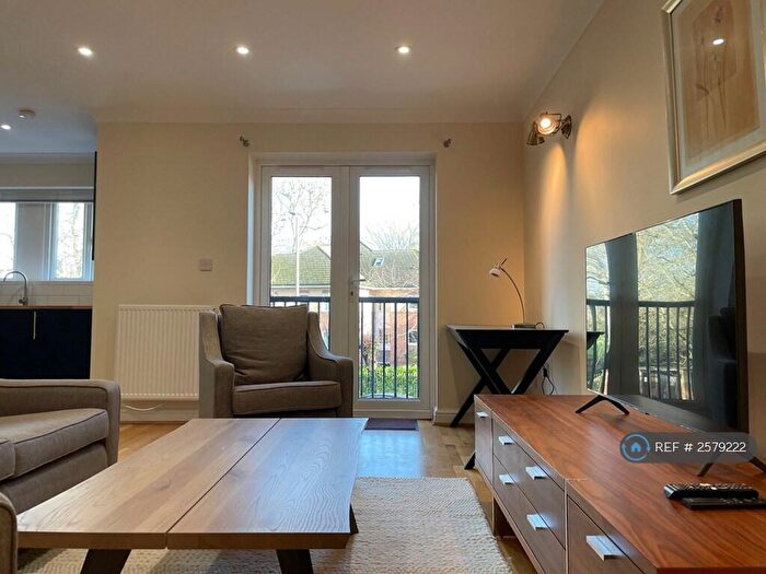 2 Bedroom Flat To Rent In Water Eaton Road, Oxford, OX2