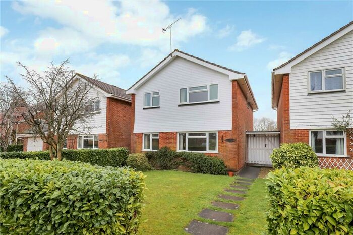 4 Bedroom Detached House To Rent In School Road, Romsey, Hampshire, SO51